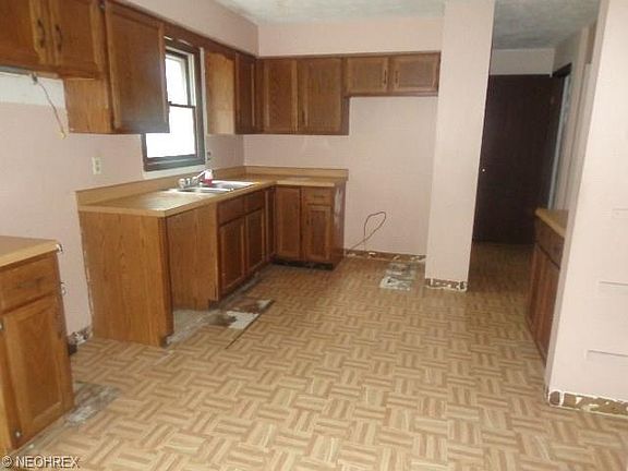 5th image of 1972 Laurelwood Pl