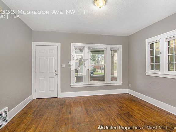 5th image of 1333 Muskegon Ave NW #1