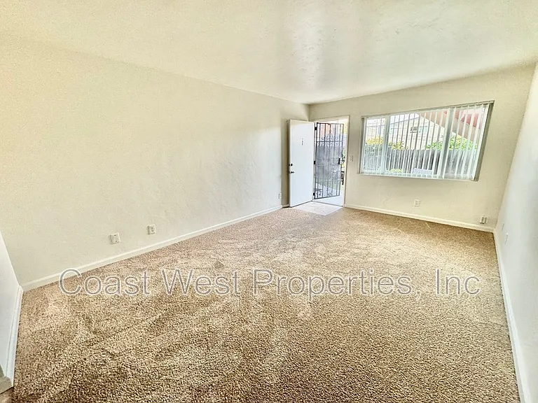 4127 Wabash Ave #1 — Photo 3