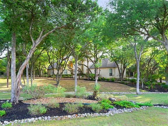 2nd image of 901 Snyder Hill Dr