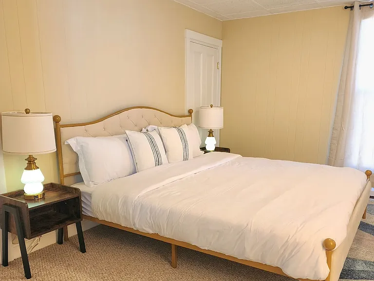 47 Saint Lawrence St #5 — Photo 3