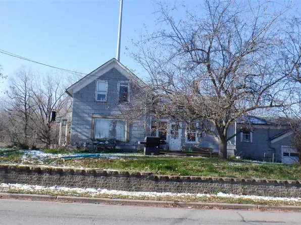 317 N Grand Ave, Embarrass, WI 54933