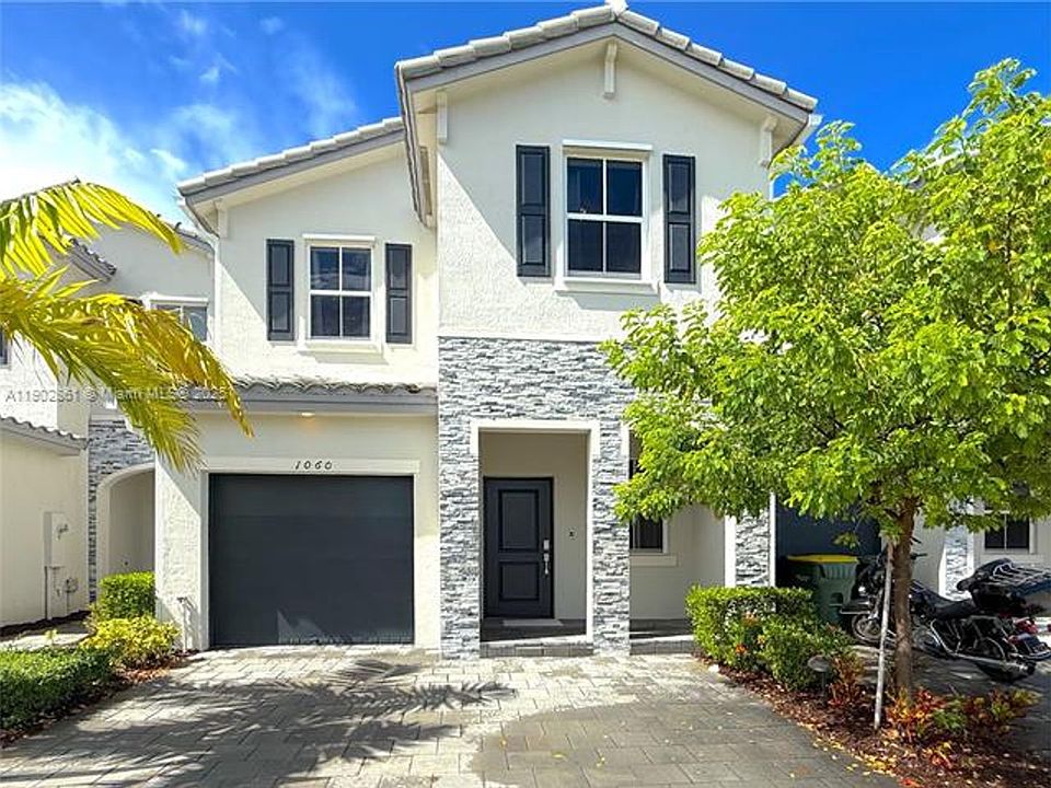 1st image of 1060 SE 26th Ter #Townhouse 1060