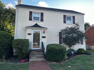 4318 Delray St NW, Roanoke, VA 24012