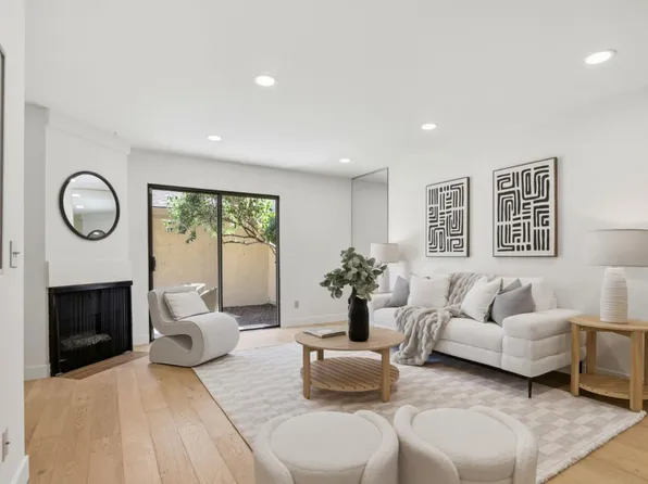 11043 Firethorne Dr, Cupertino, CA 95014