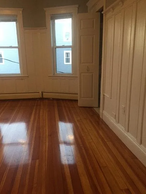 3 bed, 1100 sqft, $3,650 — Photo 4