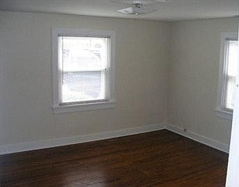 2nd image of 1805 N Rosewood Ave