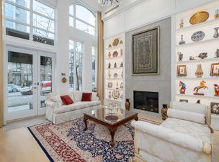 1258 Richards St, Vancouver, BC V6B 3G2