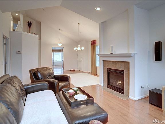 3rd image of 7128 James Pl SE #16-1