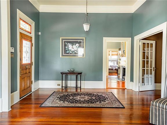 3rd image of 152A Rivertown Rd