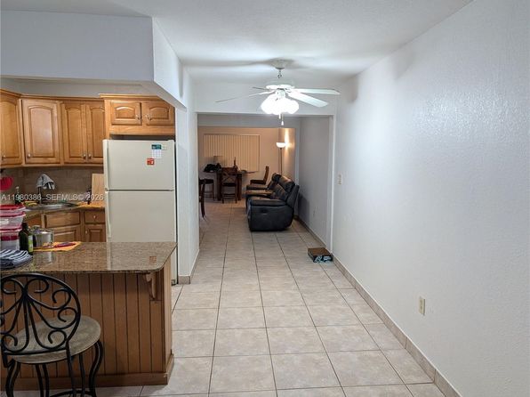 1037 SW 76th Ave #1037