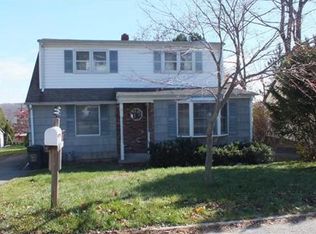 7 Birchwood Rd, Rockaway, NJ 07866