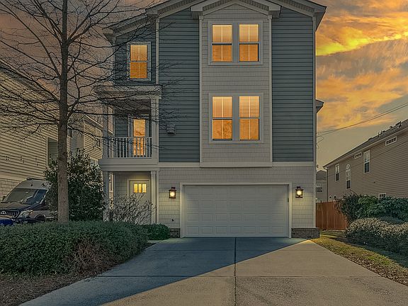 2nd image of 4629 Lee Ave