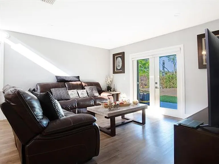 10048 SW 16th St #10048 — Photo 15