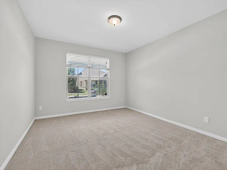 2017 Miramar Dr — Photo 10