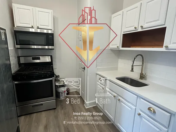 207 Arlington Avenue image 2 of 14