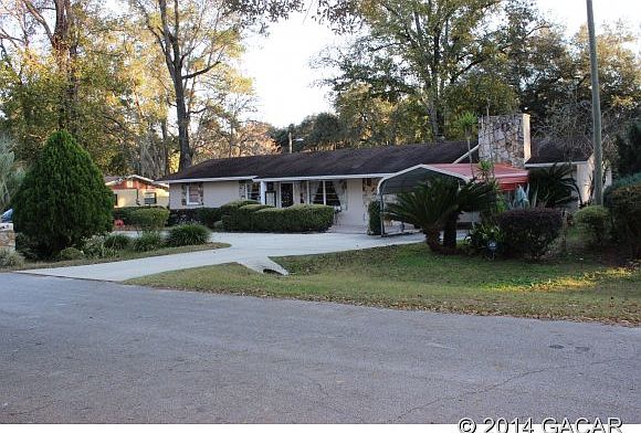1st image of 4915 NE 4th Pl