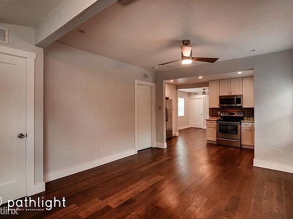 3rd image of 3999 42nd St N