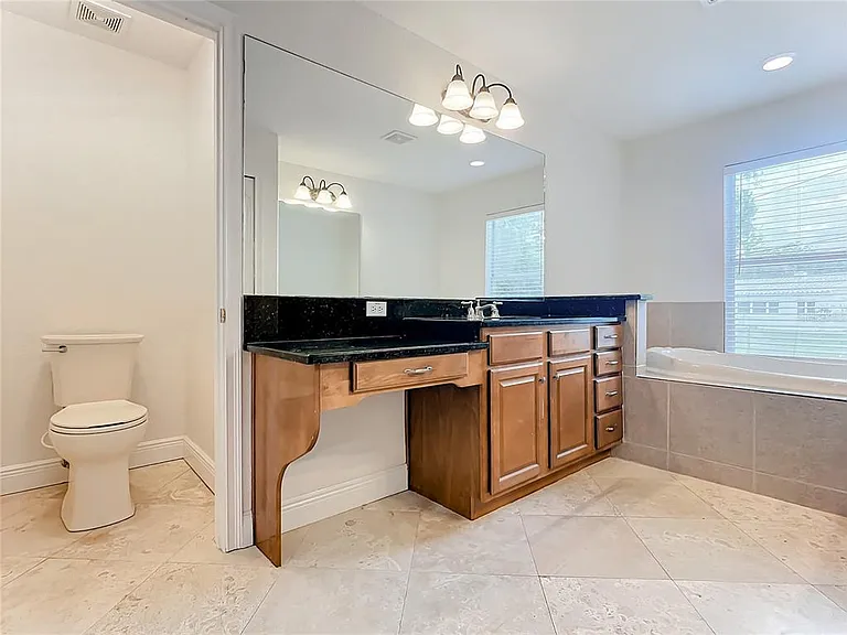 132 Orange Ave — Photo 38
