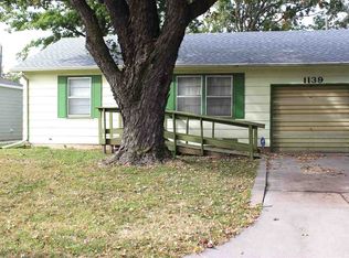 1139 S Pineridge Rd, Wichita, KS 67218