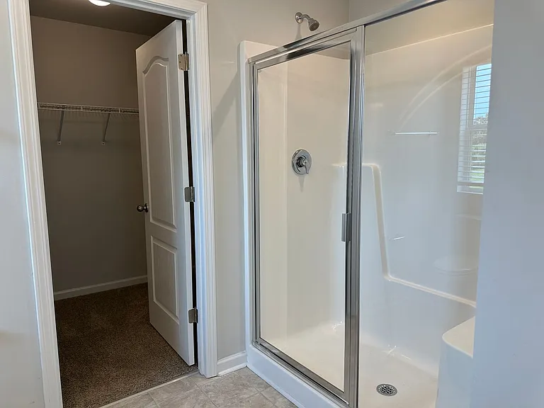 216 Melbourne Dr — Photo 24