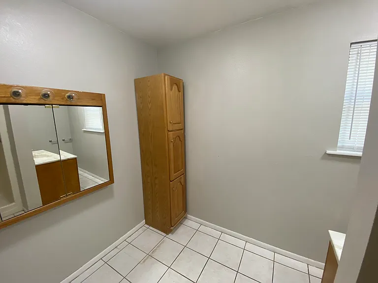 4501 Hughes Dr — Photo 27