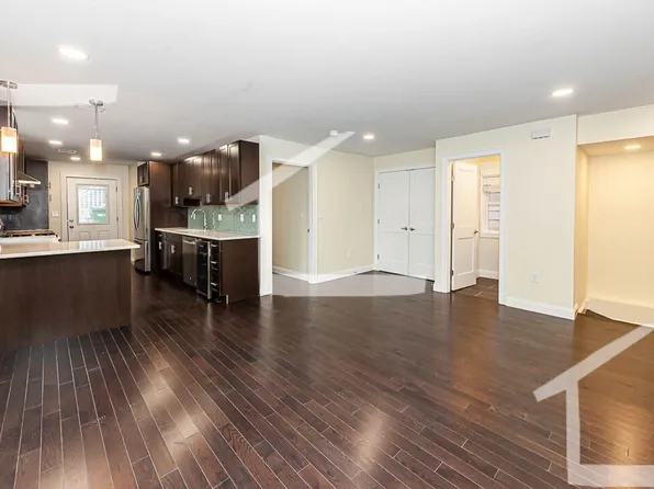 20 Albion St #1A, Medford, MA 02155