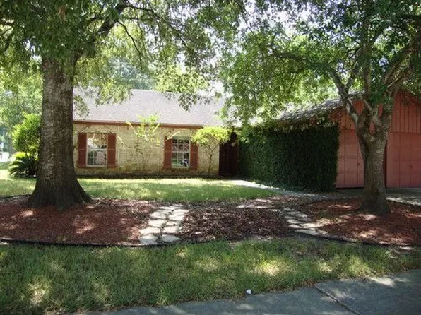 6038 Knotty Post Ln, Spring, TX 77373