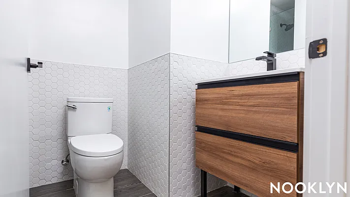 Rented by Nooklyn NYC LLC | media 13