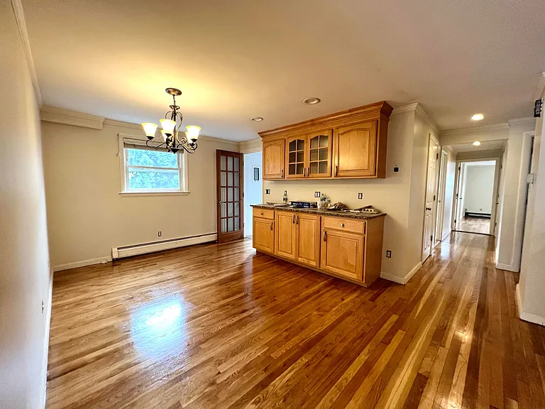 83 Ralph St — Photo 12