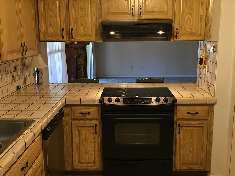 1856 Guatemala Blvd — Photo 4