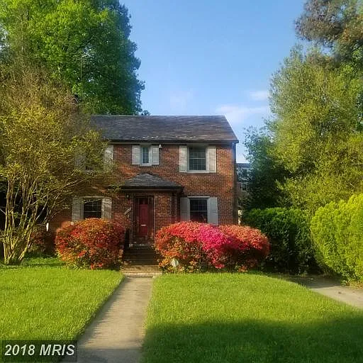 1342 Leegate Rd NW photo 1