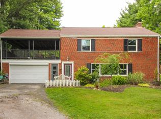 6643 E Wallings Rd, Brecksville, OH 44141