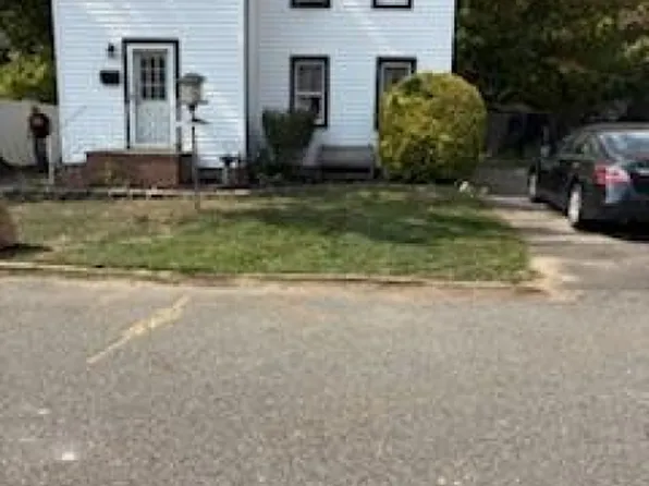 5 Storms Pl, Wanaque Boro, NJ 07420