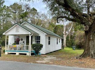 124 Old Screven Rd, Jesup, GA 31545