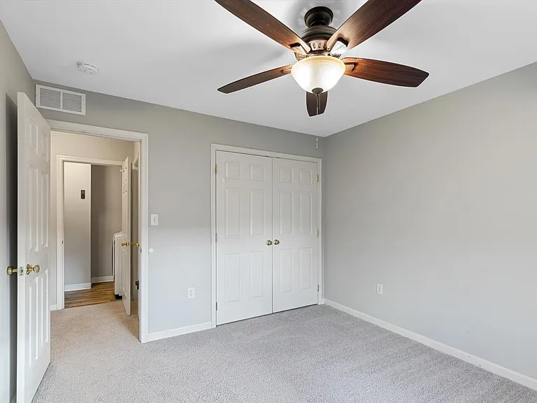 233 Thrush Dr — Photo 25