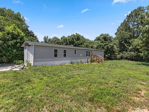 2nd image of 485 Lemay Ln