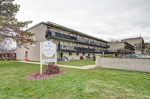 45 Timmins Cres Photo 1