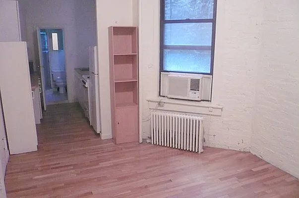 Rented by Geoffrey Stevens Realty | media 29