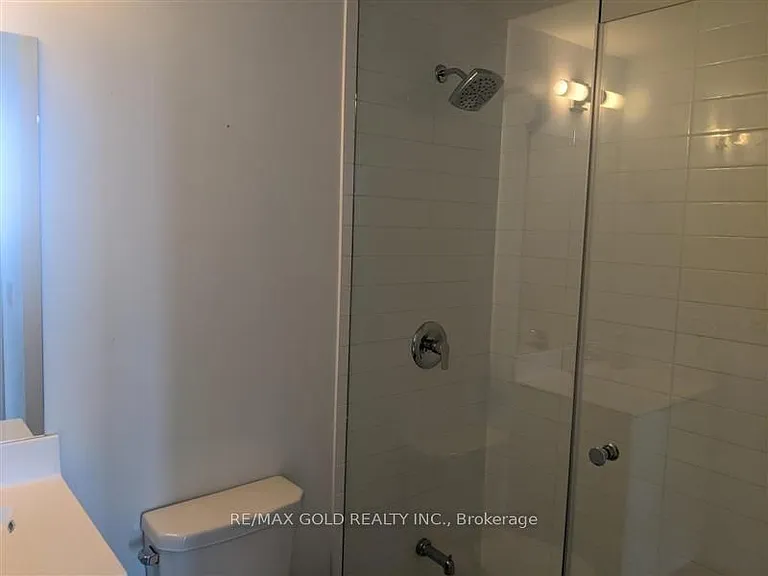 20 Shore Breeze Dr #3803 — Photo 10
