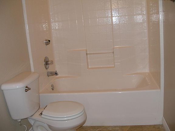 4th image of 126 Ibiza Ln