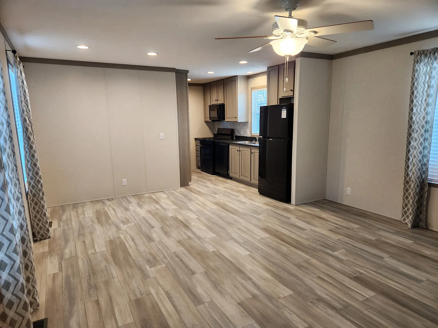 Upgraded Features! — Photo 4