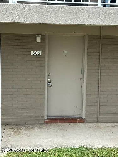 800 N Fiske Blvd Photo 1