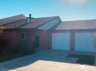 3322 Eagle St, Garden City, KS 67846