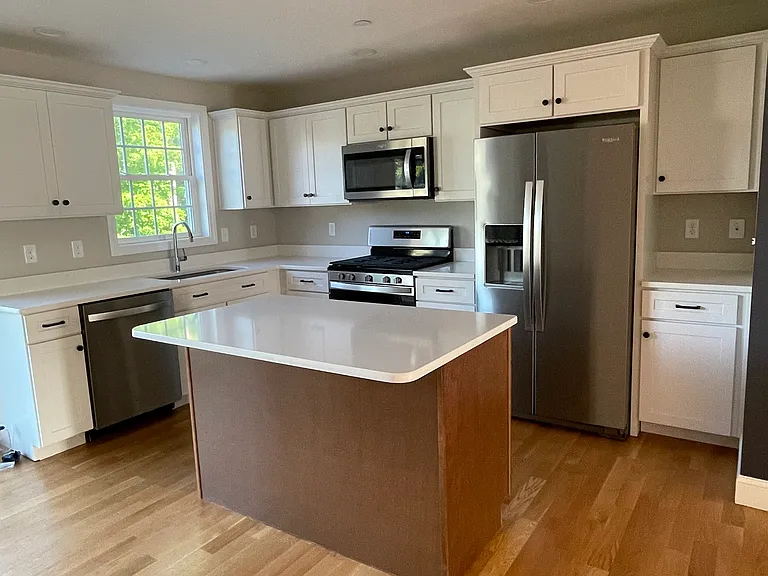 30 Brook St #5 — Photo 26