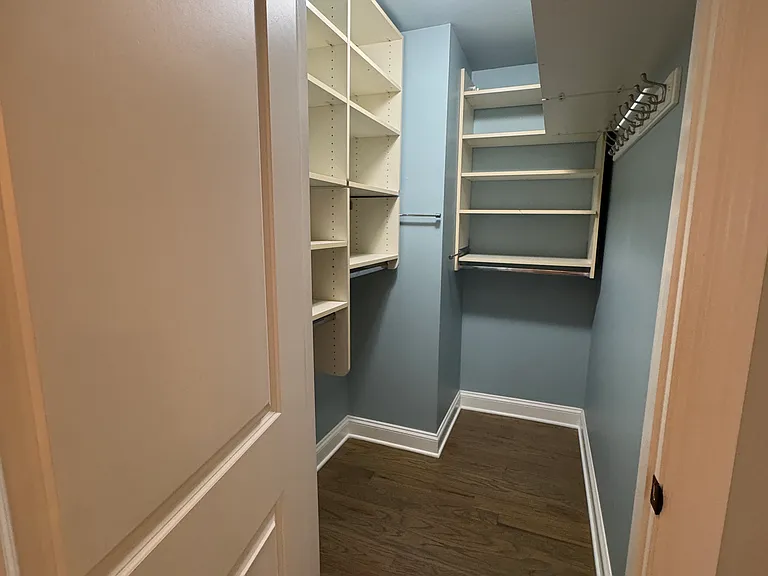 5200 Carriageway Dr #203 — Photo 5
