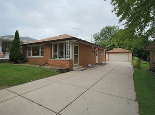 10906 W Michigan St, Wauwatosa, WI 53226