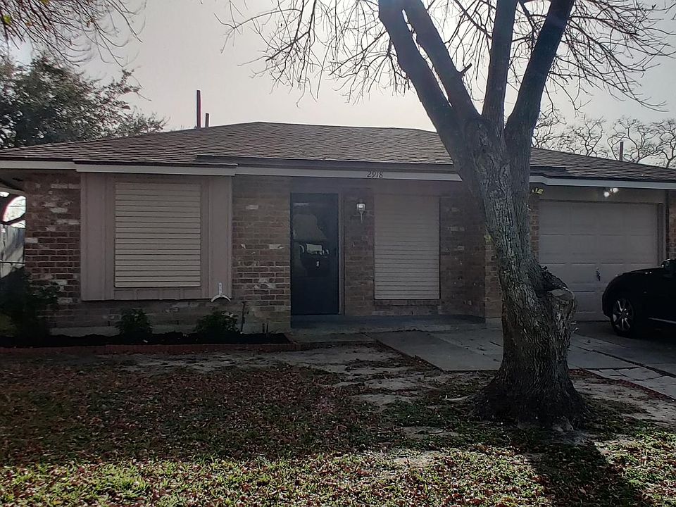 1st image of 2918 Bexar Dr