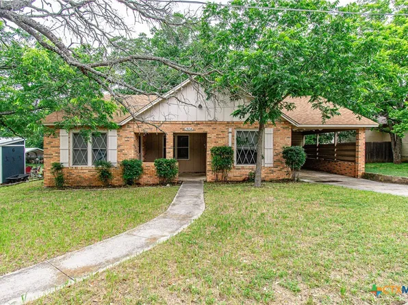 304 S Howe St, Lampasas, TX 76550