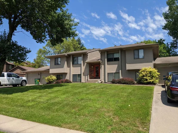 Rory 2045, 2045 Holiday Rd APT 1, Coralville, IA 52241